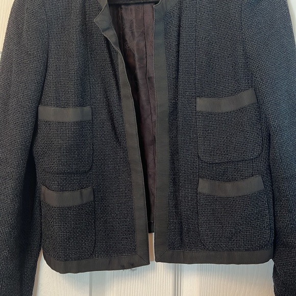 Chanel Navy and Black Jacket - size 36 - Picture 10 of 16